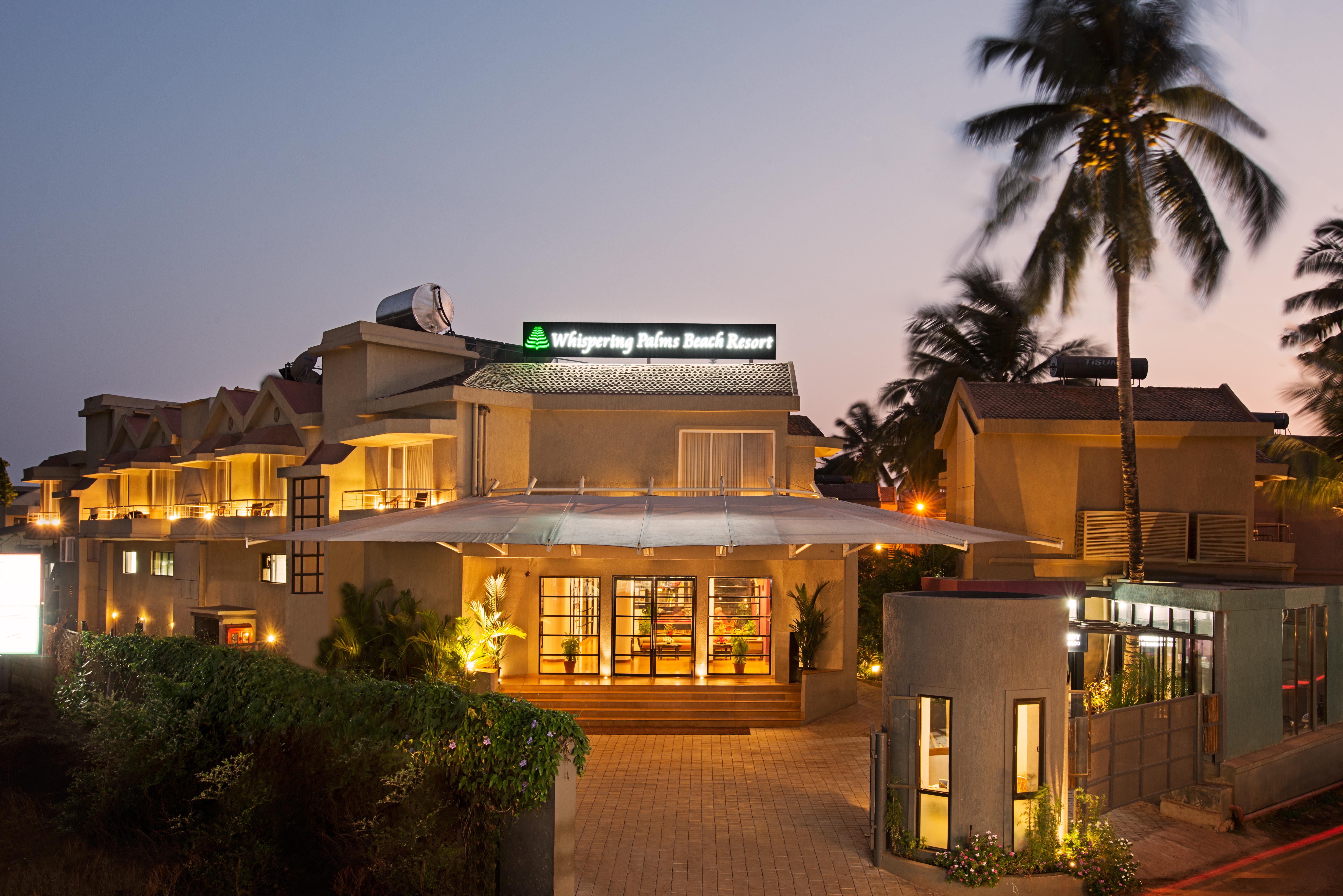 Whispering Palms Beach Resort Candolim Luaran gambar