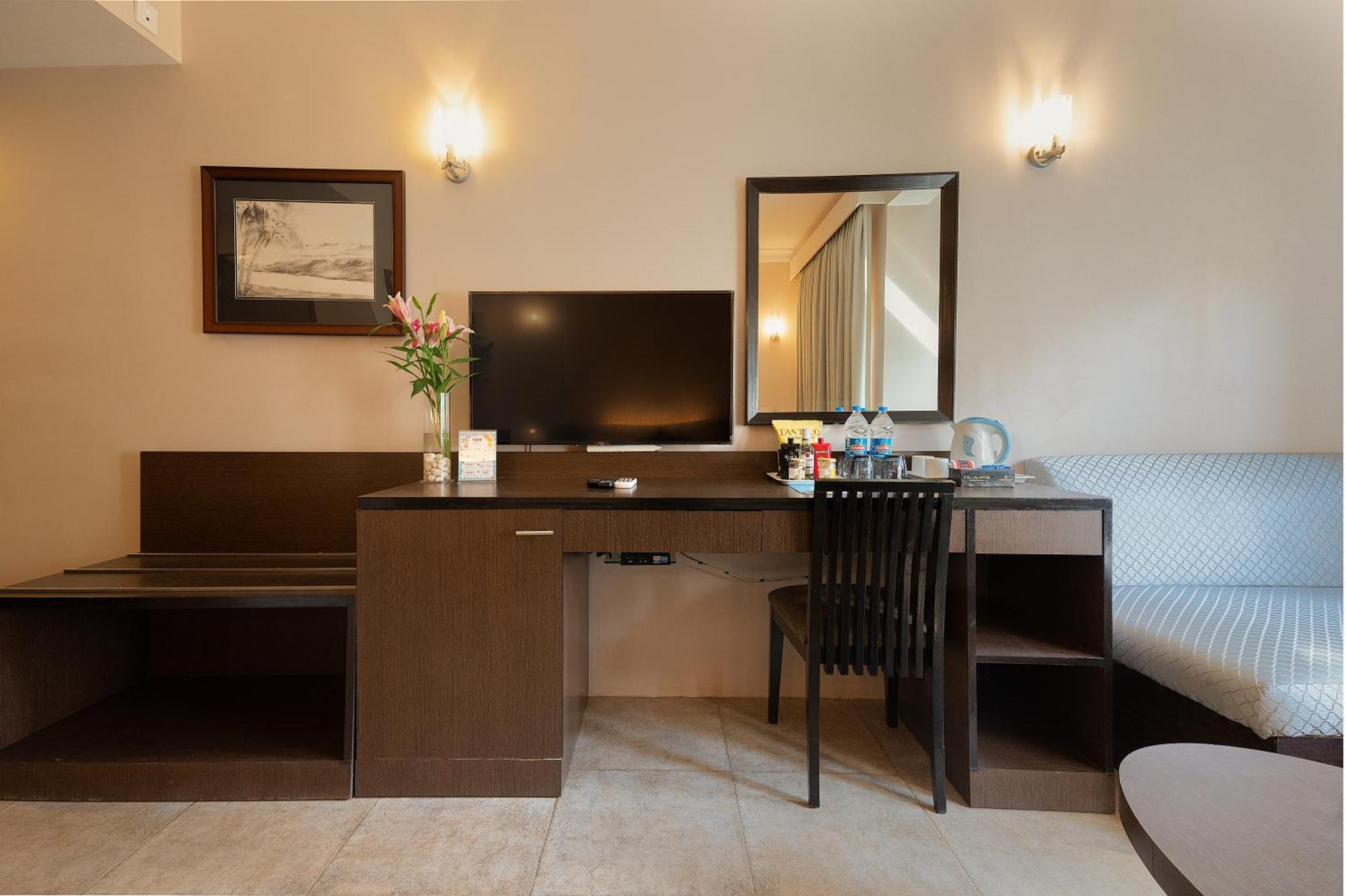 Whispering Palms Beach Resort Candolim Luaran gambar